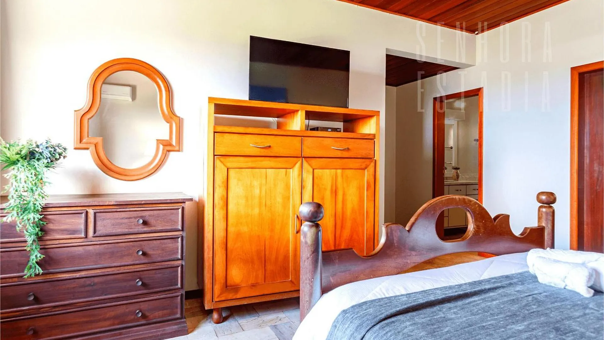 Ferienhaus Mansao Linda Vista Lagoa Da Conceicao Jacuzzi Florianópolis