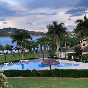 Completo Em Na Beira Da Lagoa Florianópolis